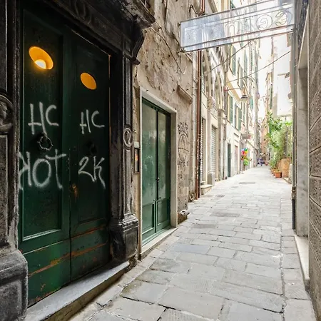 Altido Vibrant Apt For 6, Close To The Aquarium Of * Genoa