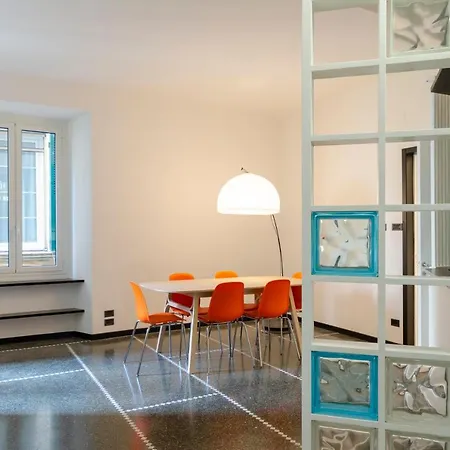 Apartment Altido Vibrant Apt For 6, Close To The Aquarium Of *