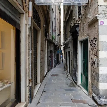 Altido Vibrant Apt For 6, Close To The Aquarium Of *